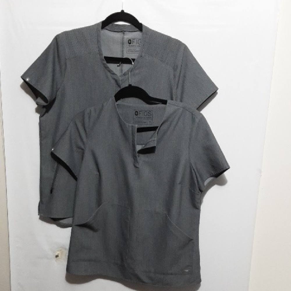 Figs Technical Women's Charcoal Short Sleeve Tops (bundleof‎ 2)